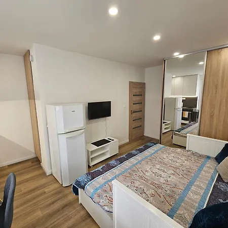 Central Apartman Apartment *